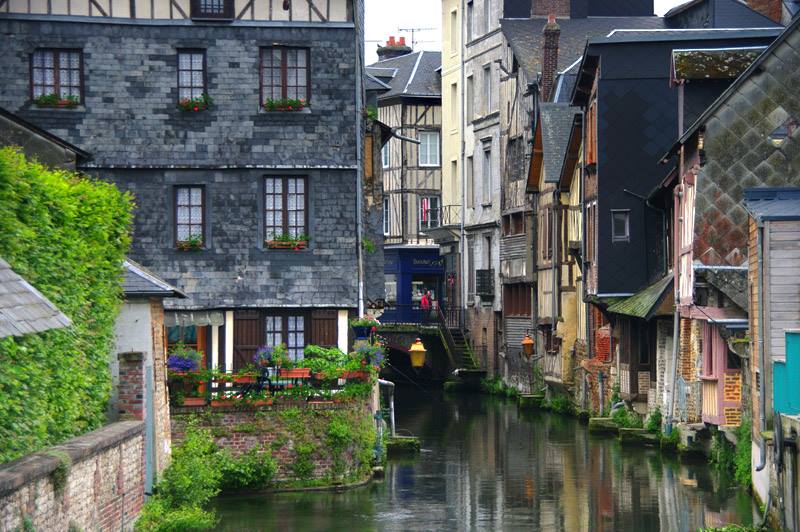 Visiter Pont-Audemer - Que voir et faire ? Plus Beaux Dtours de France