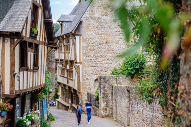 Détours au Moyen Âge